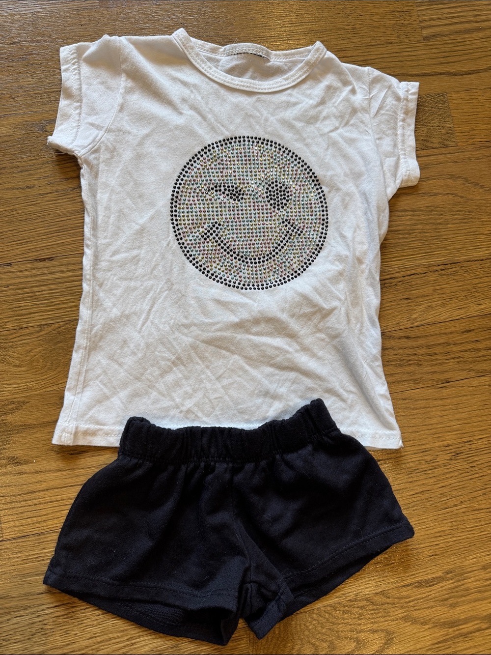 Dori Creations 3T White Tee w Smiley Gems Black Firehouse Shorts Set LIKE NEW